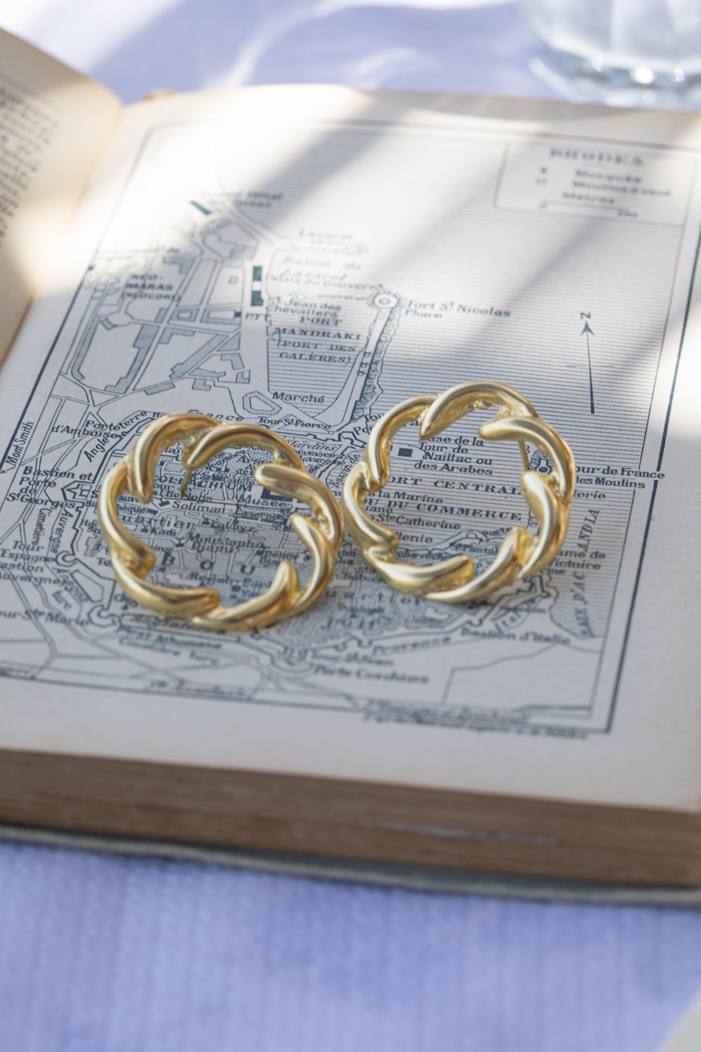 Gold Wreath Earrings