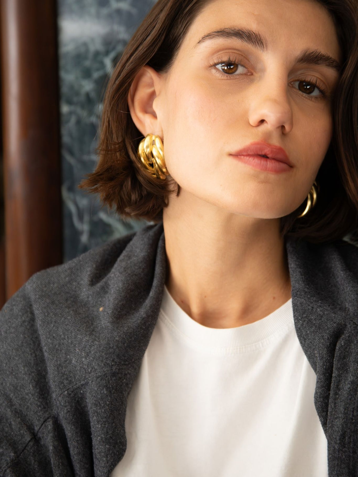 Clos Earrings