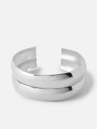 Hera Bangle in Silver